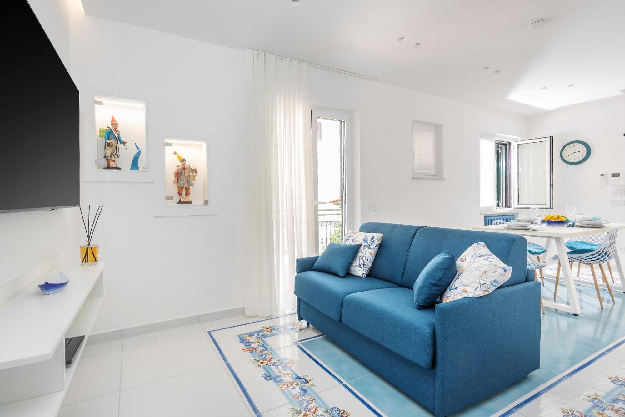 Sea View Deluxe Apartments Vico Equense Eksteriør billede